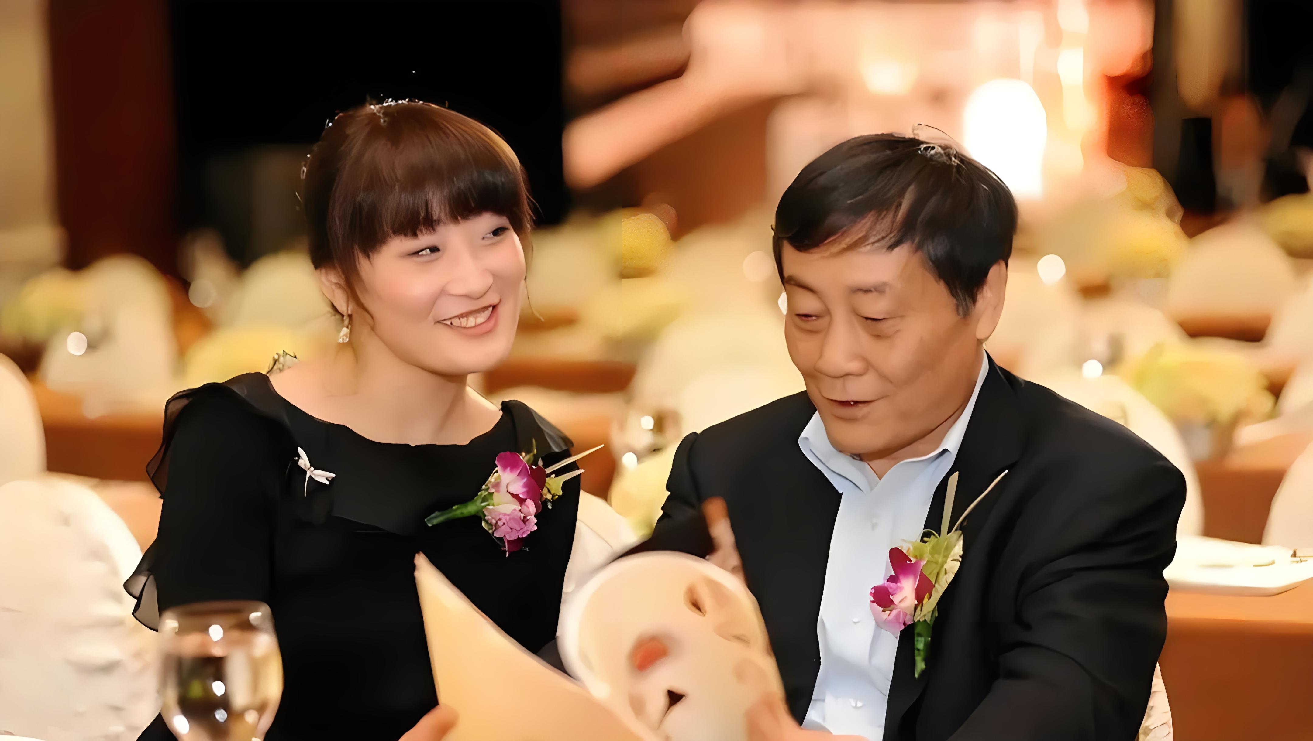 宗庆后之女宗馥莉:从靠父亲的1000万美元起步,到准备接班娃哈哈