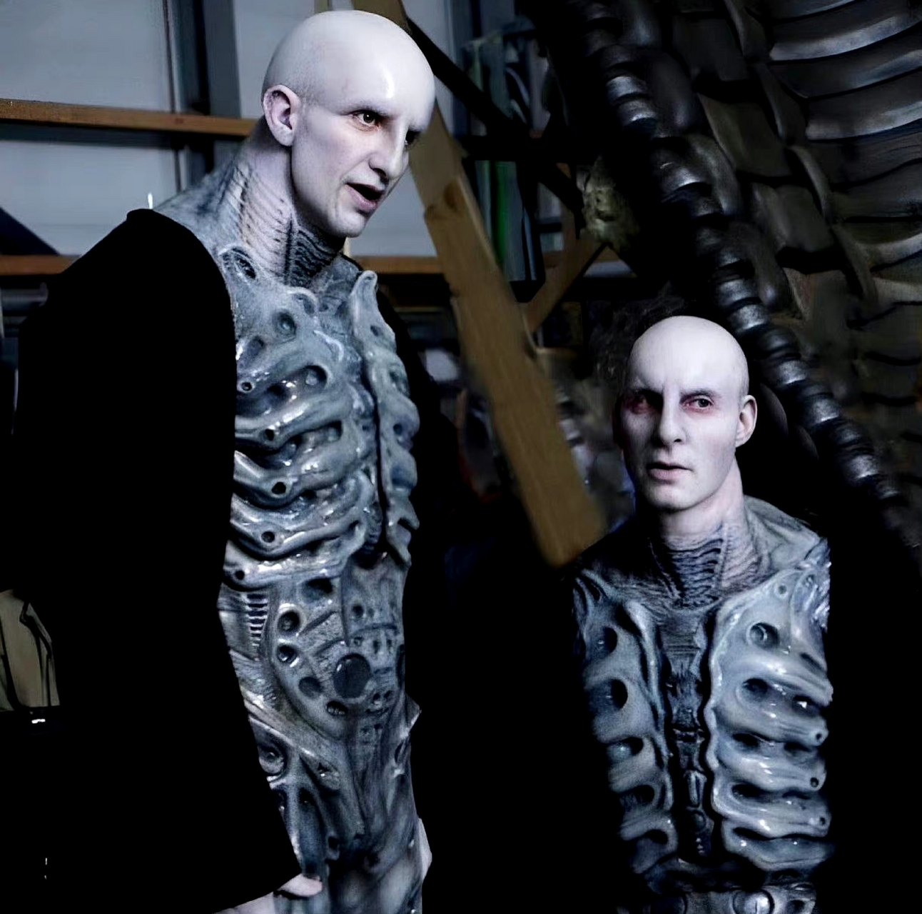 一组科幻电影《普罗米修斯》剧中欣赏,展现了剧中太空工程师的形象,其