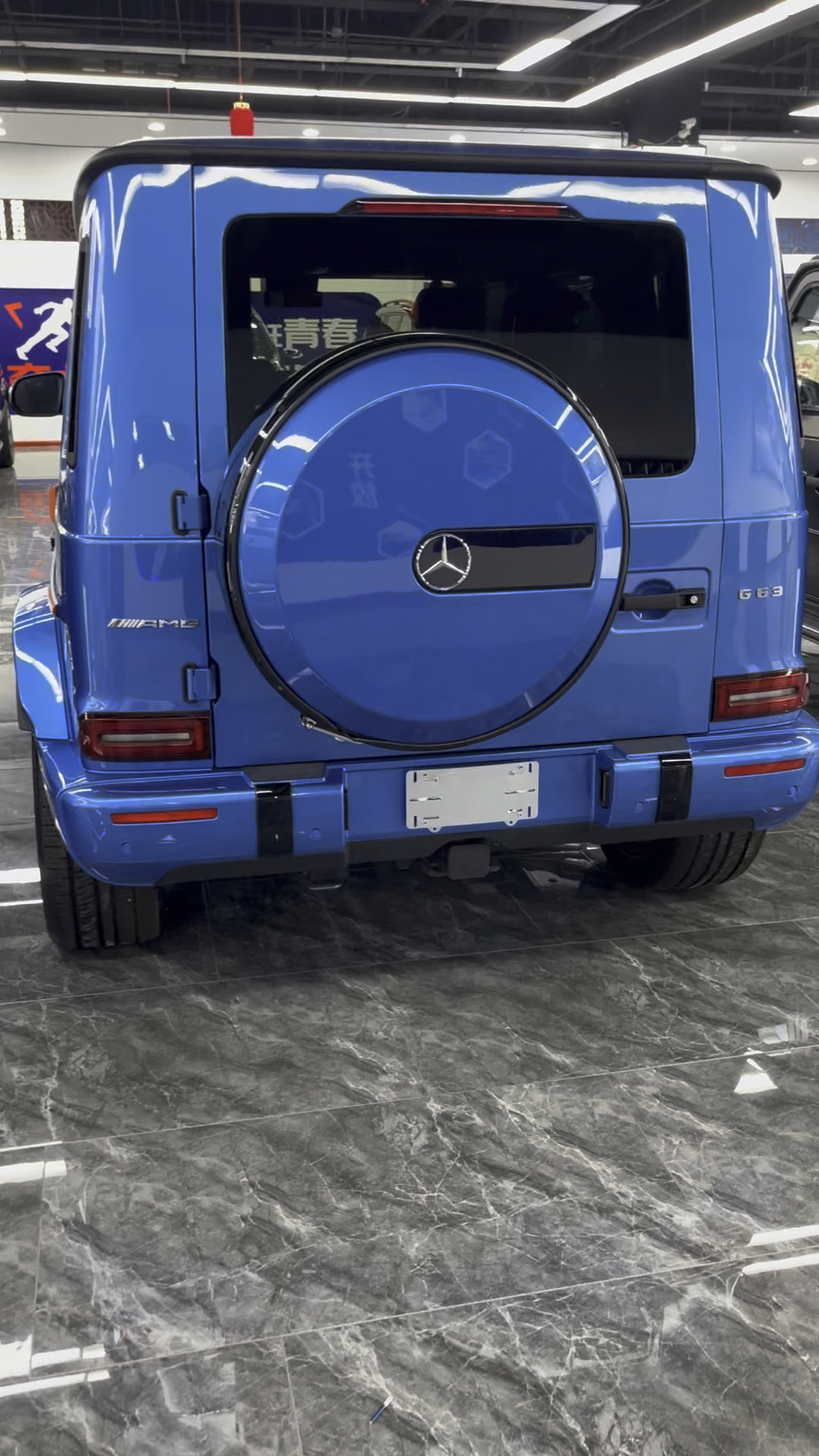 新一代奔驰g63蓝色现货国六的