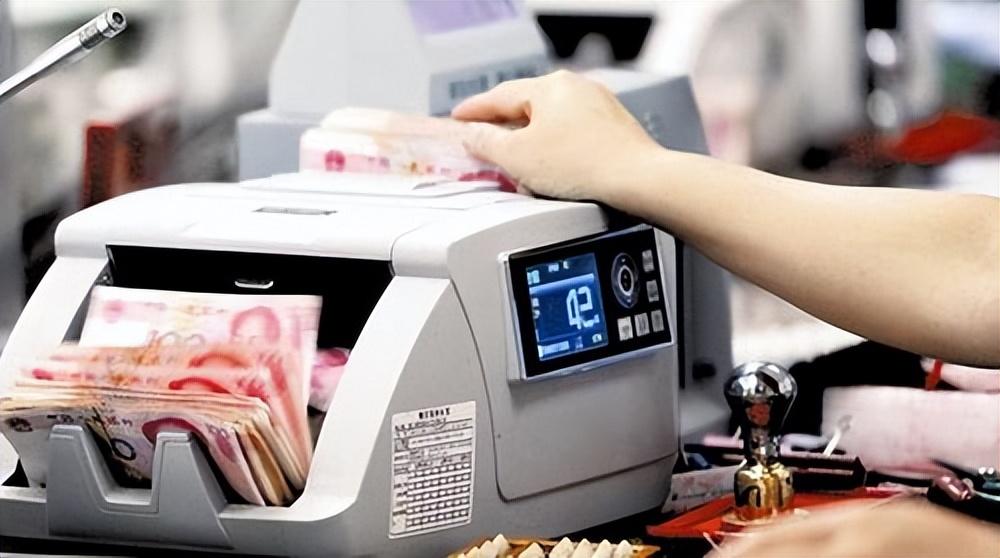 事出反常必有妖老百姓没钱了四大反常现象出现在中国