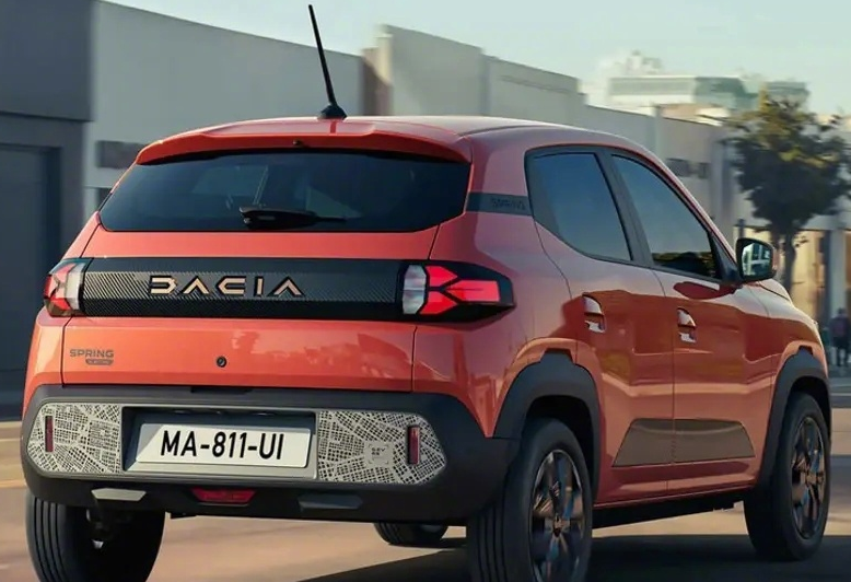 雷诺纯电车来了,定价或5万级!外观颜值很酷,20秒破百