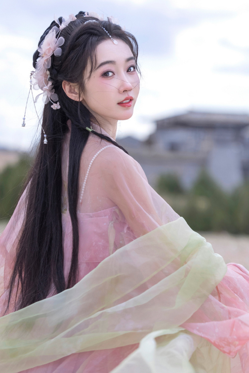 宣璐的古风美照,骑马的女侠,好飒!