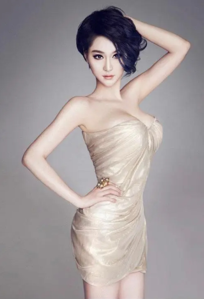 2月图文动态激励计划# #优质作者榜# 中国美女好多丰胸最大美女明星