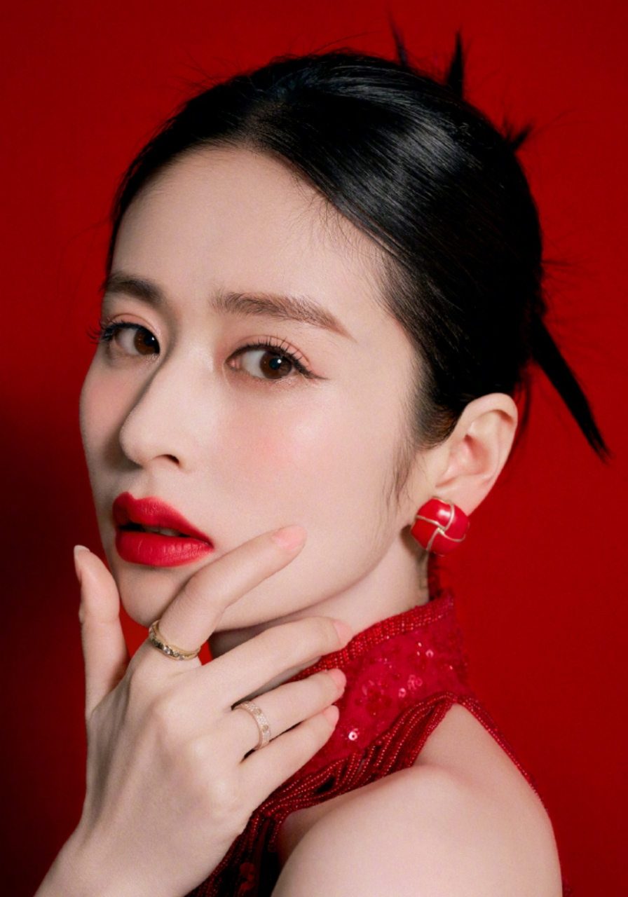 颖儿# 身材好好,女艺人们今天美得百花齐放.