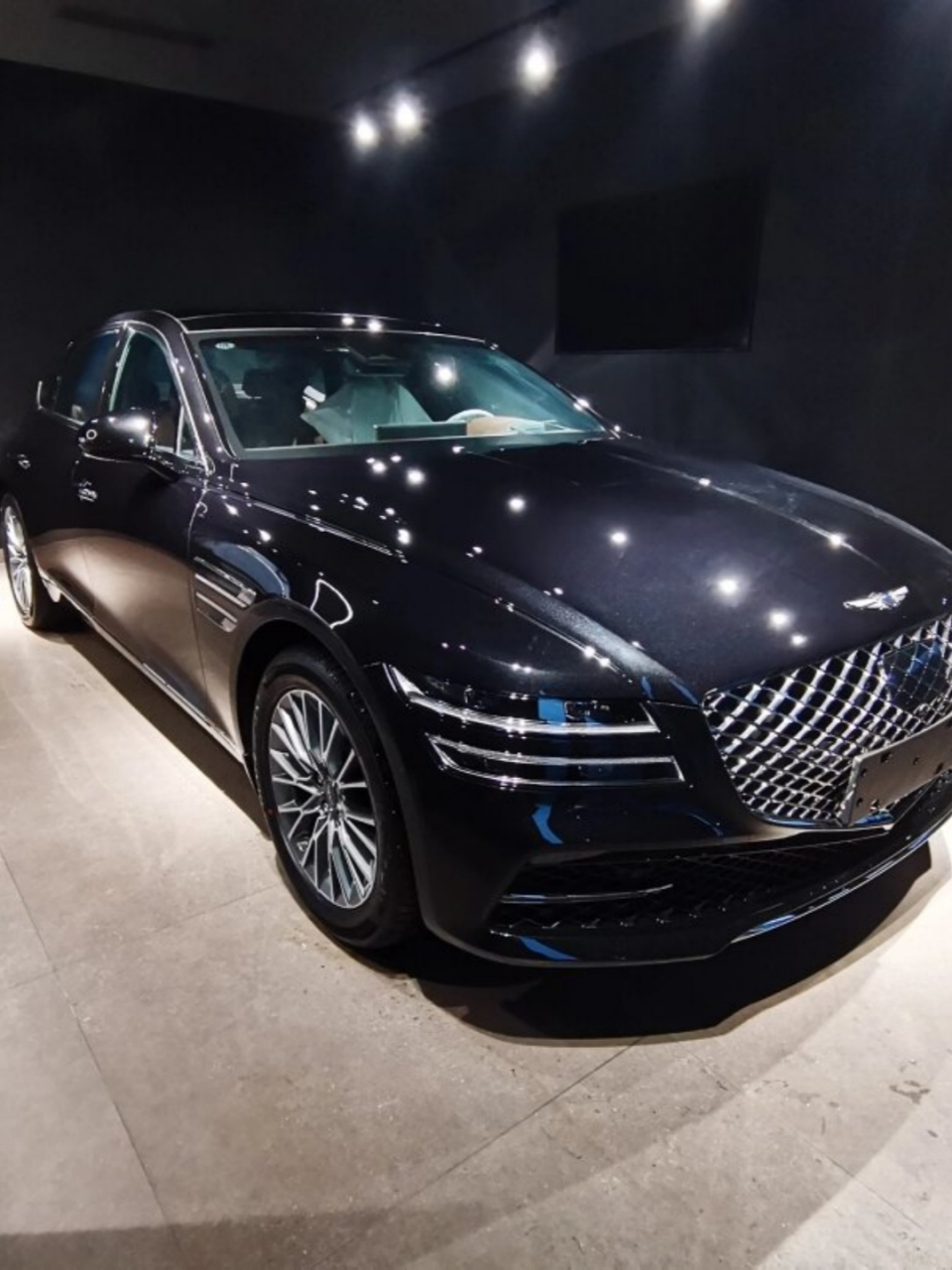 g80豪华与科技的完美融合  当我第一次看到捷尼赛思g80维尔克黑棕棕双