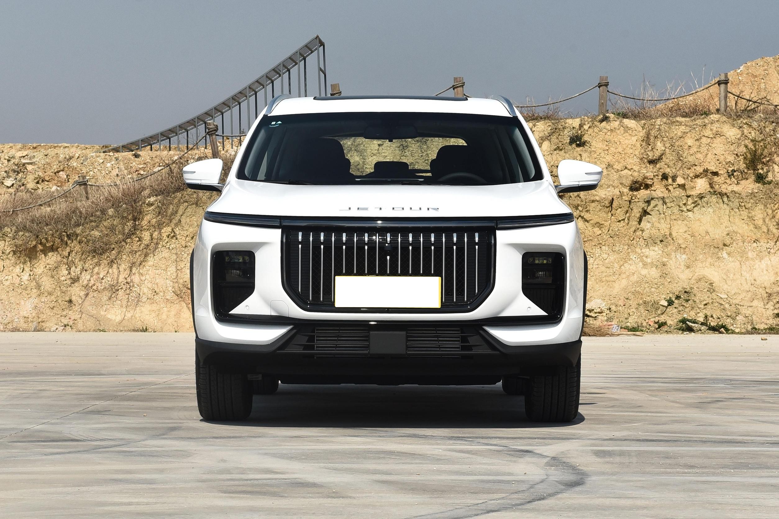 捷途x90 pro将上市,外观大气,1.6t和2.0t动力,预售12.99万元起