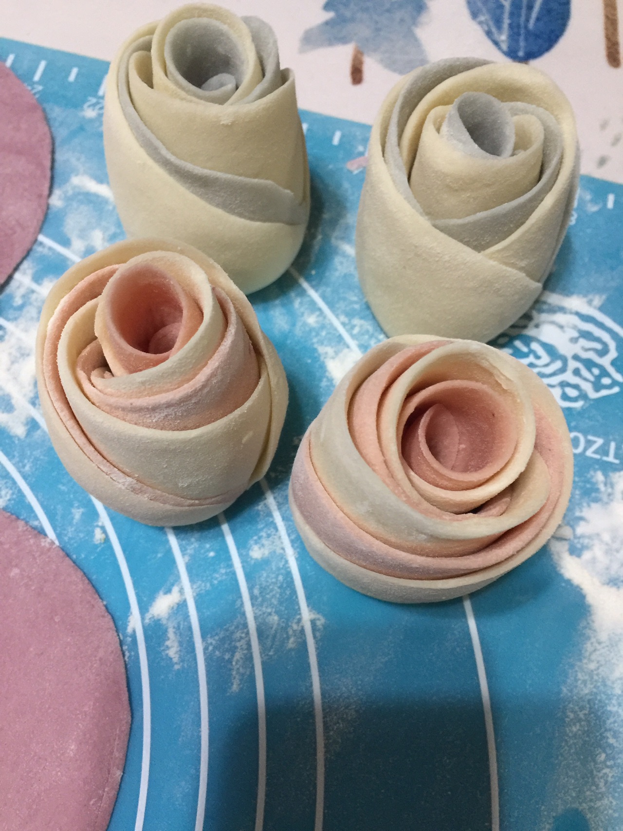 五彩玫瑰花馒头,色香味俱佳,独具创意,让美食变成绝美艺术!