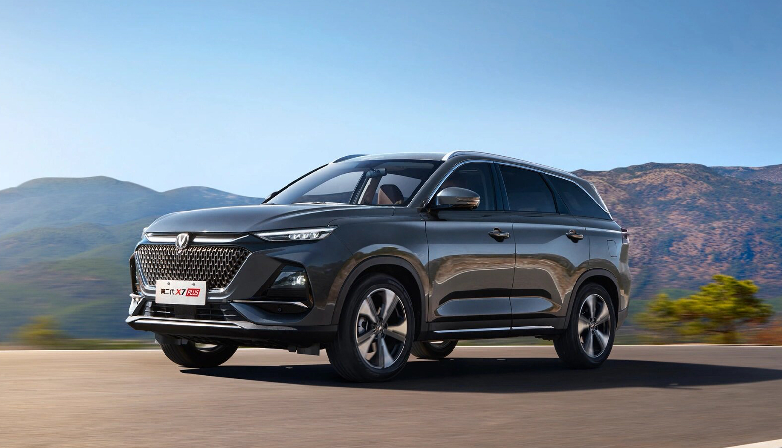 七座suv10万图片