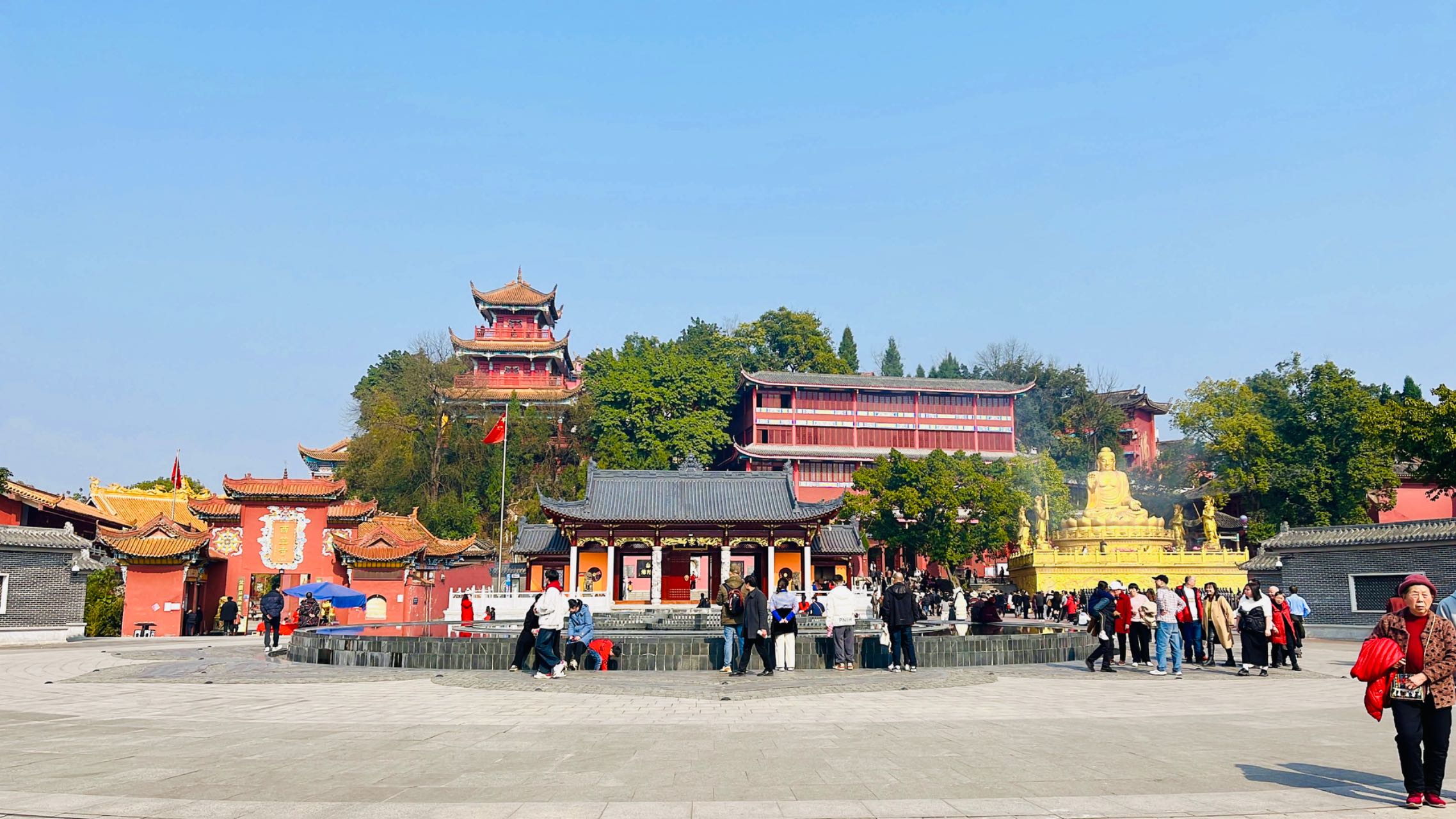 春节四川自驾游第六站:南充清泉寺,游览寺庙的同时,享受自然美