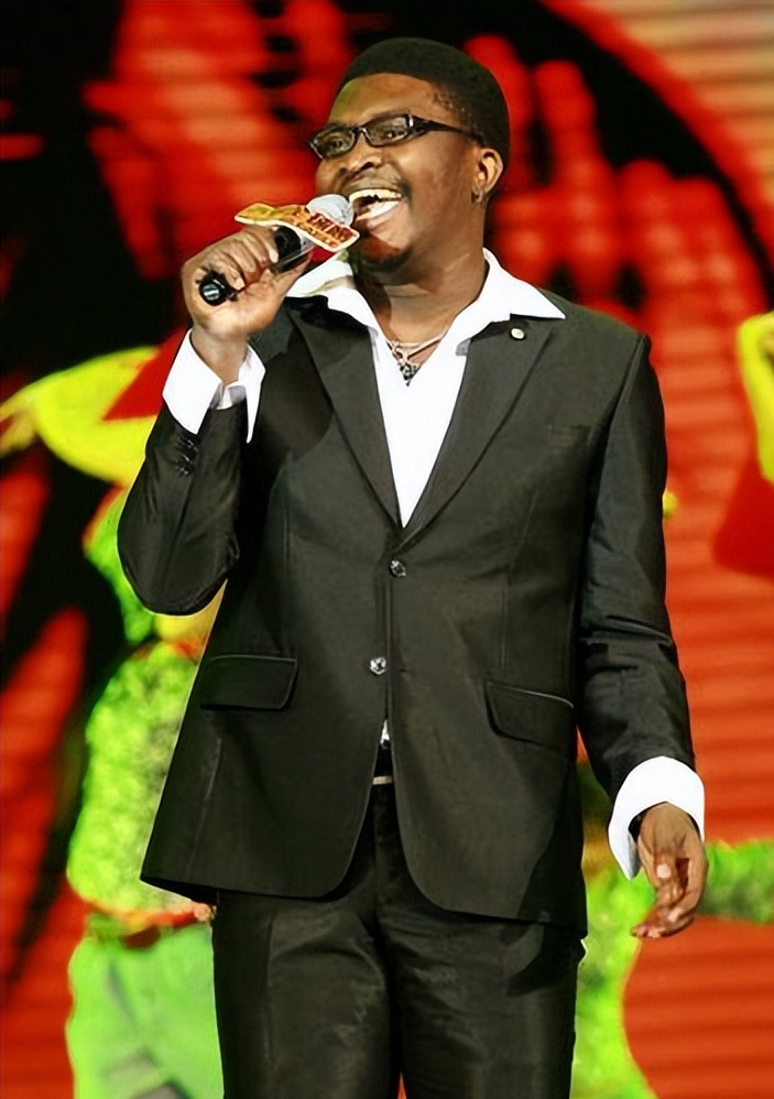 回顾非洲歌手郝歌,来中国时许下愿望:"入籍中国,名扬天下"