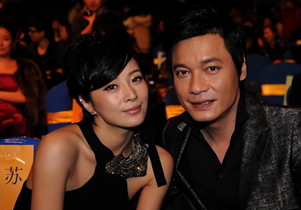 回顾罗嘉良与陪伴28年方敏仪离婚,娶小12岁苏岩,都二婚能幸福吗