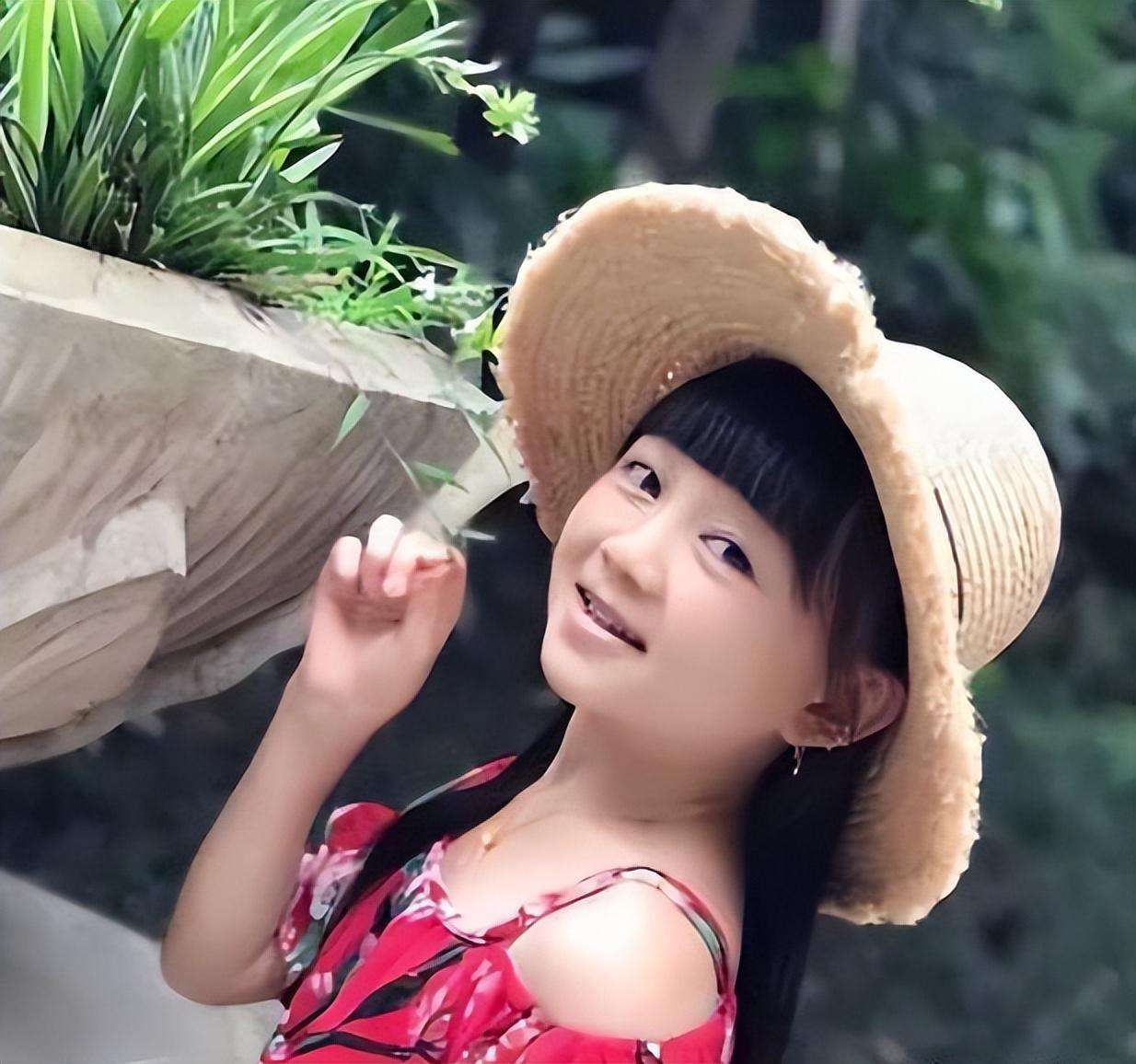 2019年成都最美袖珍女结婚32岁长得像10岁婚后过得如何