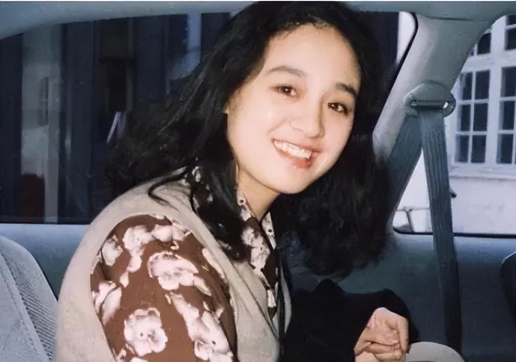 悲情男星贾宏声21岁走红43岁跳楼两任明星女友哭断肠