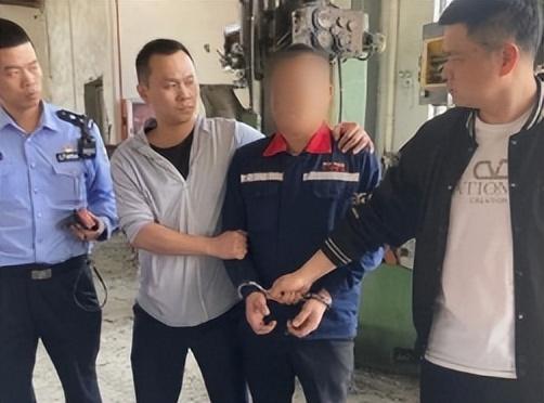 回顾煤老板被4名民警抢劫1000万事后称钱不要了