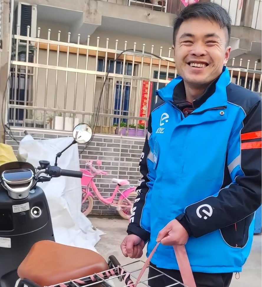 李圆圆拥有了自己最平淡的幸福,我们也祝愿他们今后的生活可以越来