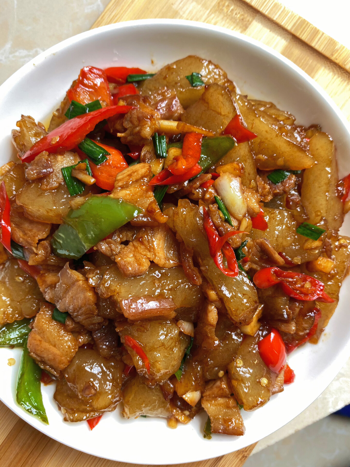 红薯粉的神仙吃法  家人们,今天我要给你们分享一种红薯粉的神仙撤è