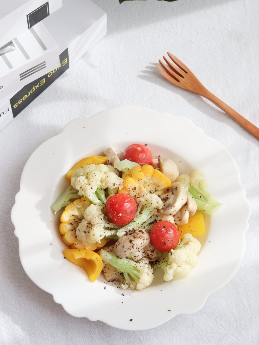 烤杂蔬|低脂低卡 少油少盐的低脂烤杂蔬,好吃又好看,快点试试吧.