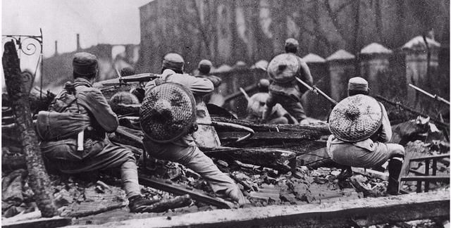 第四次长沙战役,长沙仅三天就沦陷,真是薛岳的轻敌和大意吗