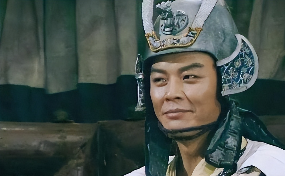 三国打成一锅粥为何没外族入侵你看镇守边关的是谁就知道了