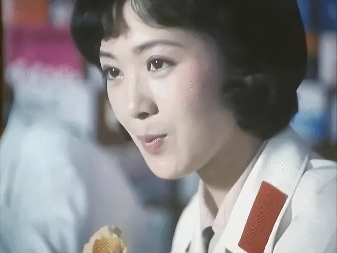 双料影后龚雪因流氓案断送演艺路如今的她证实李连杰没说错