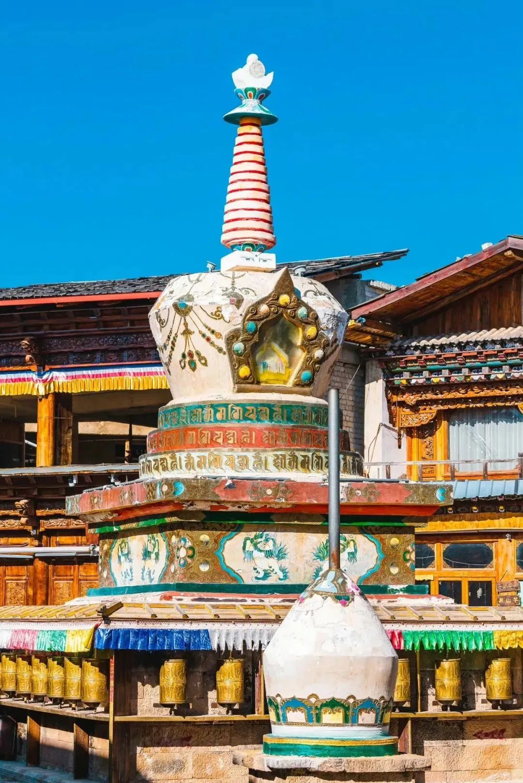 香格里拉,徒步向云端
