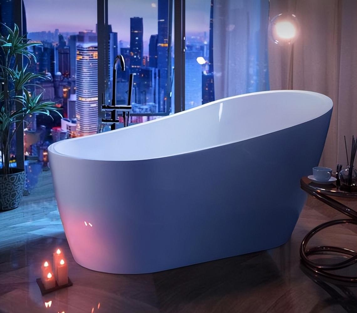 酒店浴缸作为一种高端设施,深受顾客欢迎,舒适温暖的热水,能够让疲惫