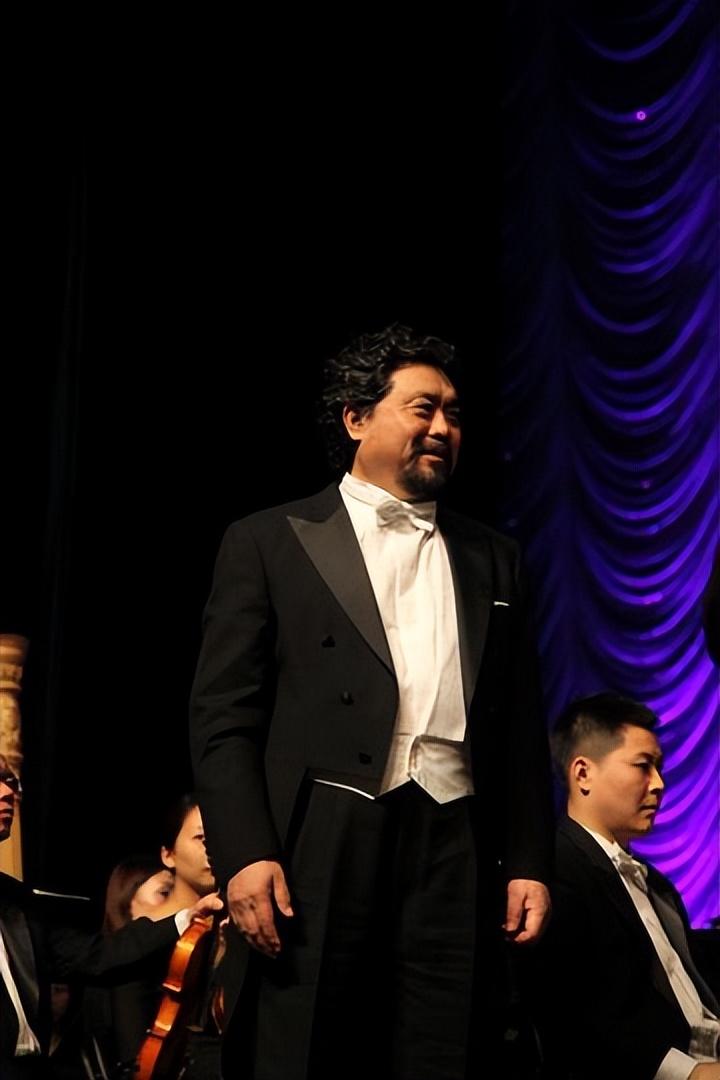 歌唱家魏松表弟是家喻户晓的佟铁鑫他遭遇车祸打官司