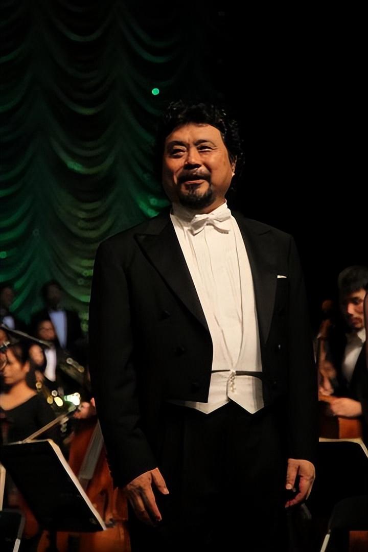 歌唱家魏松表弟是家喻户晓的佟铁鑫他遭遇车祸打官司