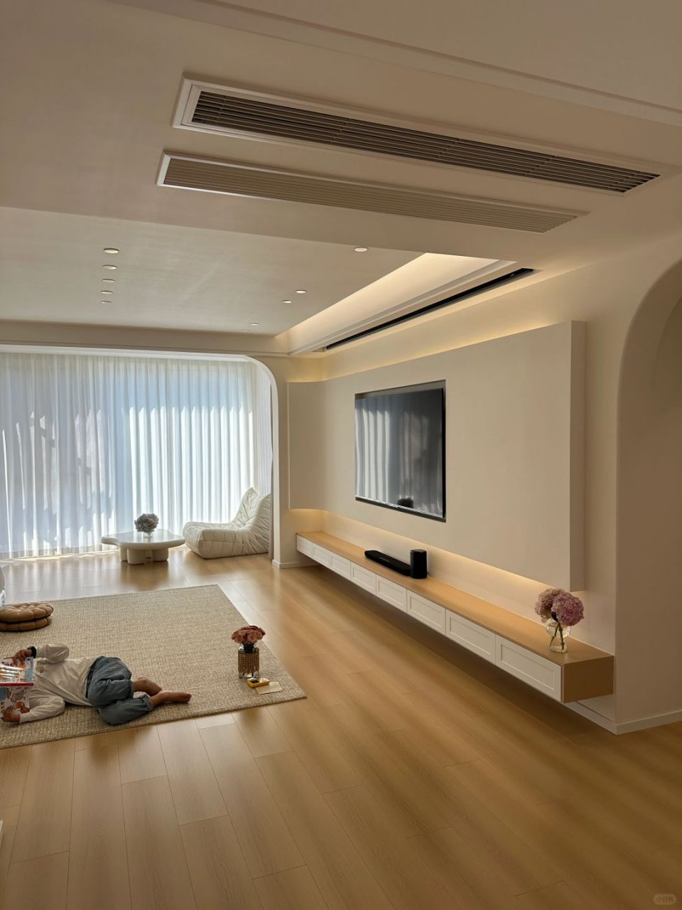 家徒四壁风的家,阳光满屋的感觉太美好!