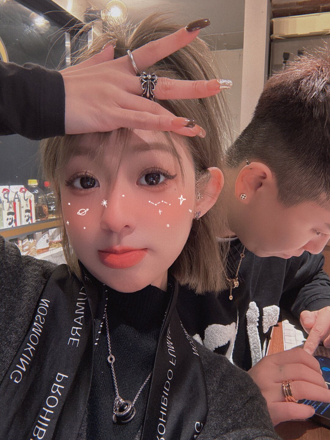 东京涉谷街头不是辣妹本色出演