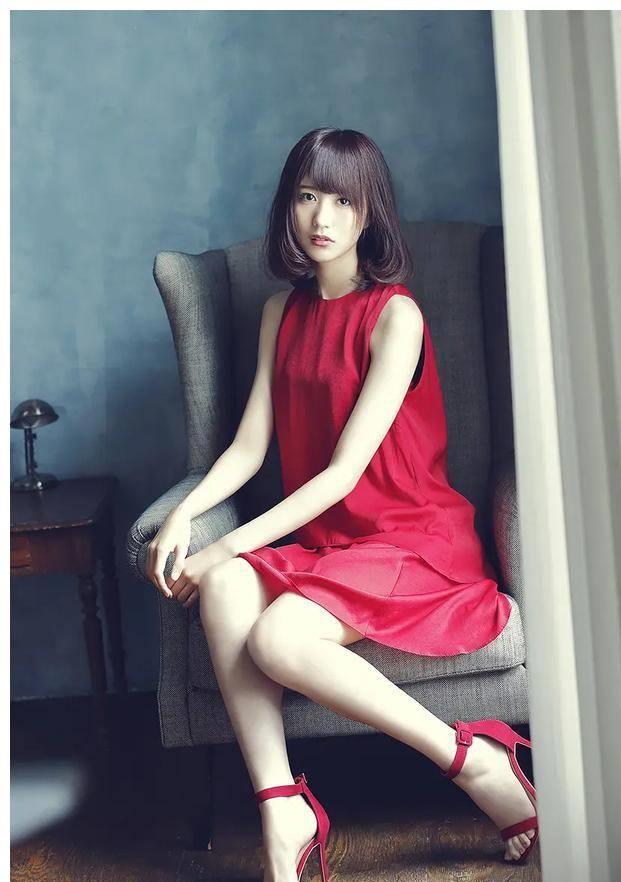 土生瑞穗,颜值惊艳,身材完美,写真表现力无与伦比