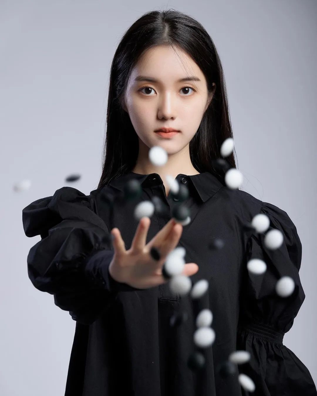 中澳混血围棋女神惊艳亮相!颜值巅峰,谁与争锋?