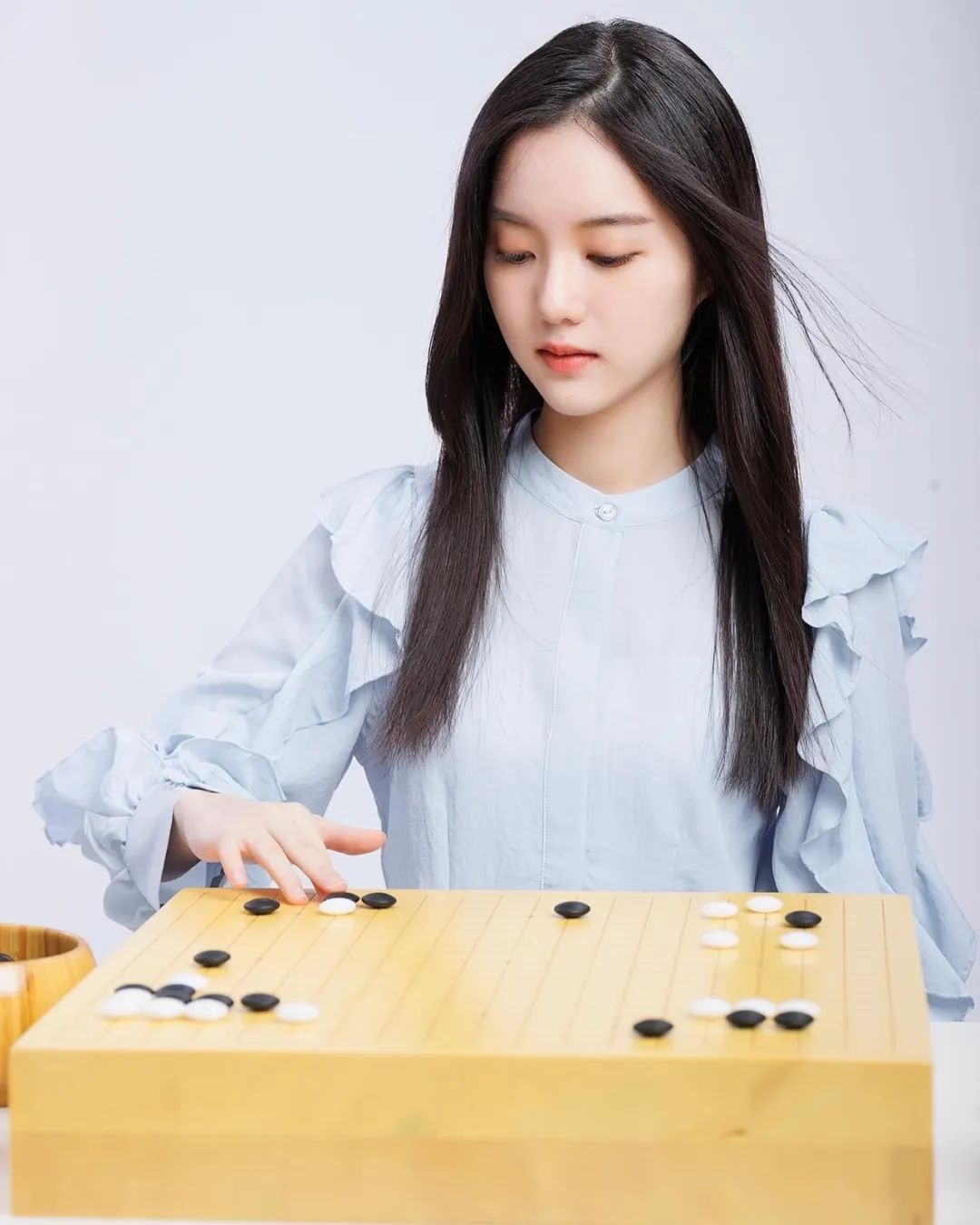 中澳混血围棋女神惊艳亮相!颜值巅峰,谁与争锋?