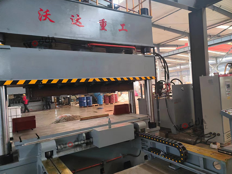 木屑压板成型机器-1000吨1200吨1500吨四柱液压机