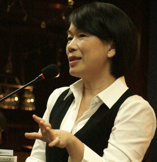 龙应台——目送就是一场告别