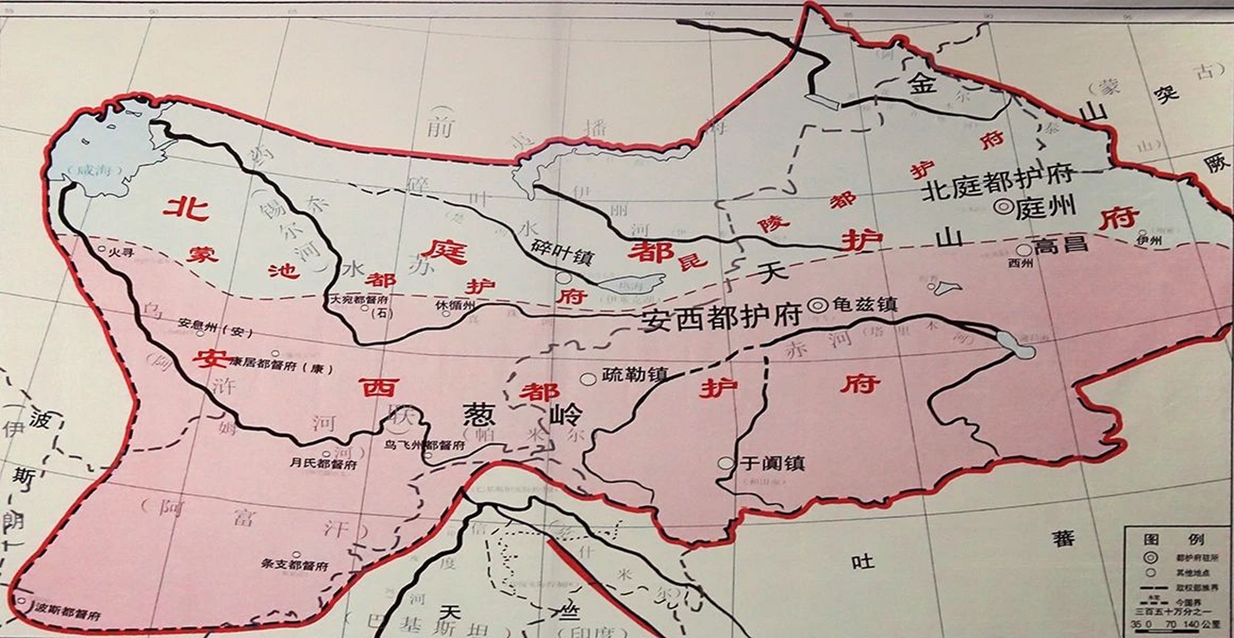 北庭故城 北庭故城,坐落在天山北坡的昌吉吉木萨尔县,与