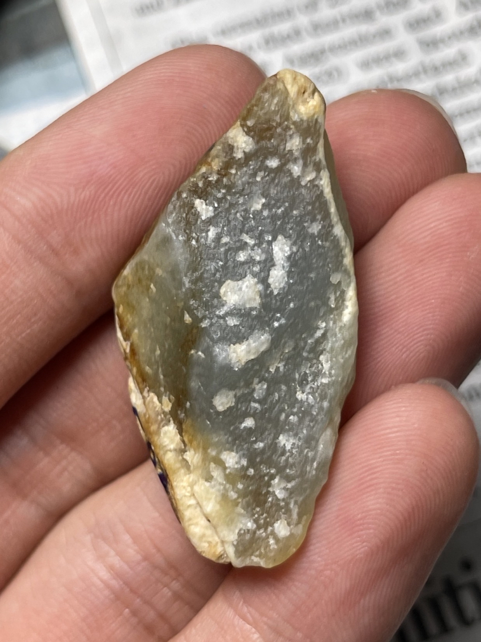 缅甸翡翠原石断口冰种吊坠料 #天然翡翠 #a货翡翠玉石