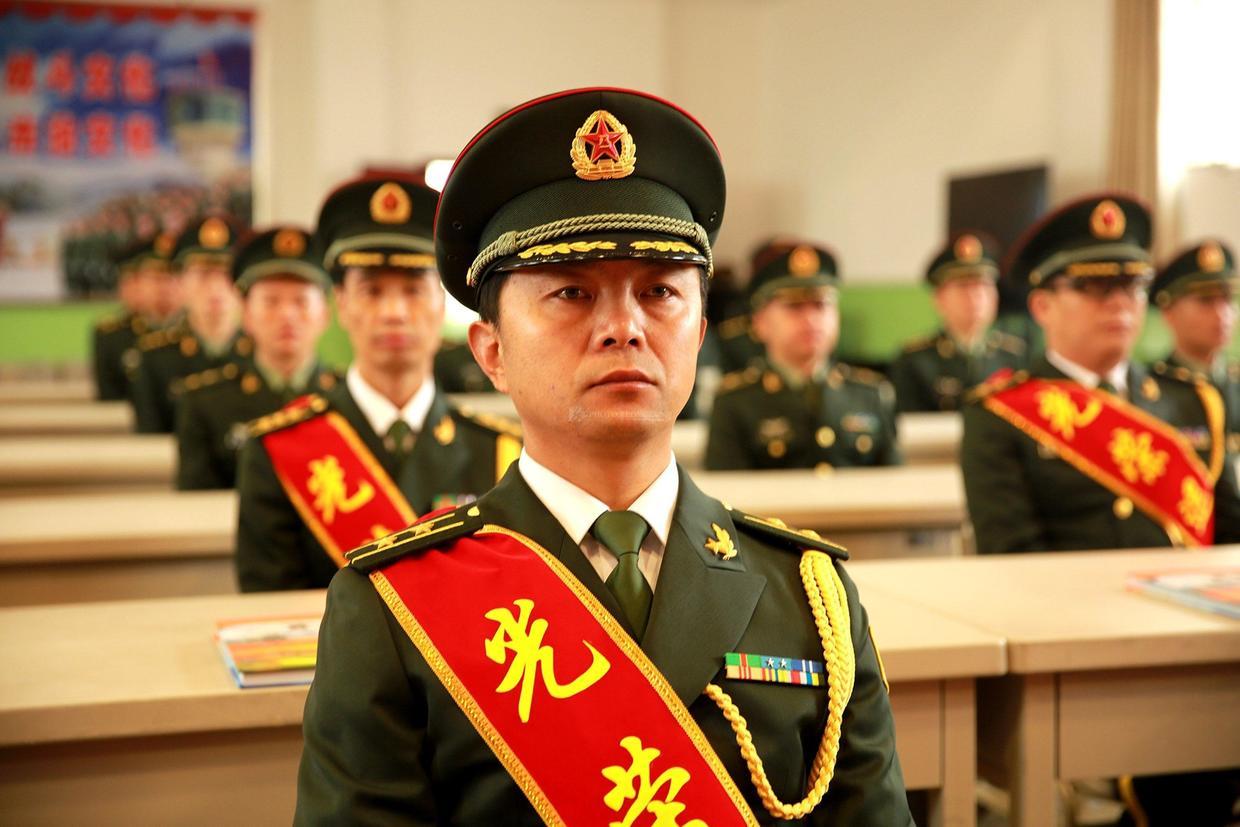 选择自主择业的军官,为什么大部分人都又去参加工作?