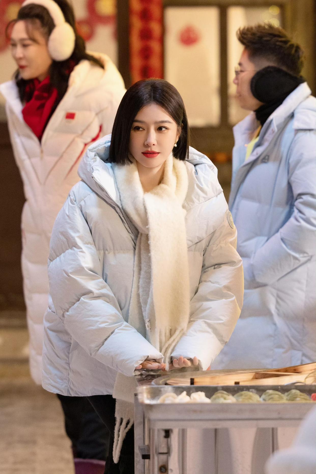秦岚漂亮女神,人见人爱,这么漂亮,可爱的女神,你们喜欢吗?