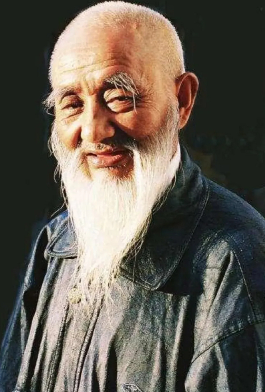 老人长寿,真是不受欢迎.