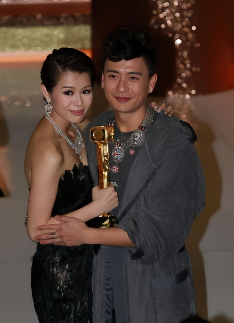 黄宗泽被问对胡杏儿现在还有什么感觉,下意识反应太真实!