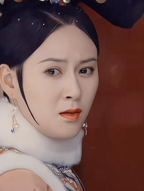 豫妃本为蒙古博尔济吉特部王爷之女年近三十入宫貌美如花