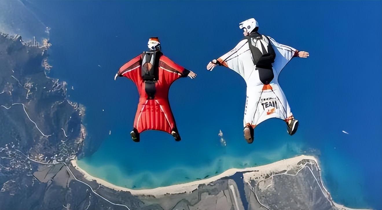 天津24岁女孩刘安2020年挑战翼装飞行不幸去世遗言却令人泪目