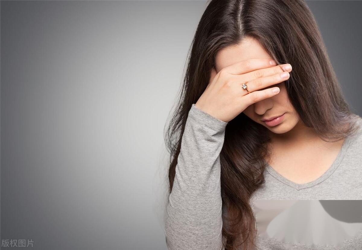 他们已经结婚8年但是由于她的身体原因到现在还没有孩子