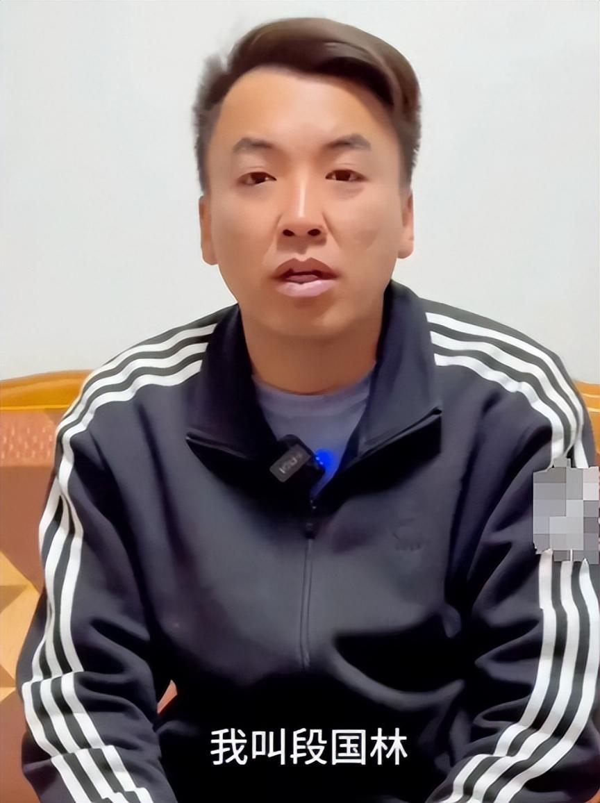 网红小林子表演醉关公走红背后纹睁眼关公曾豪饮3斤白酒