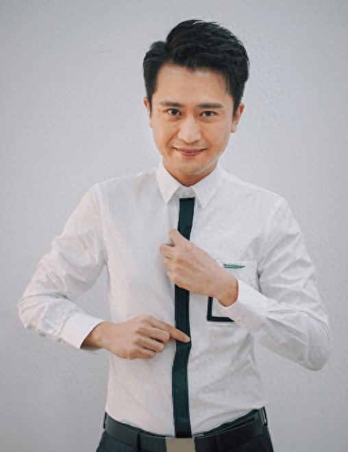 回顾杨帆娶妻子李松奇一家四口其乐融融大女儿让我头痛