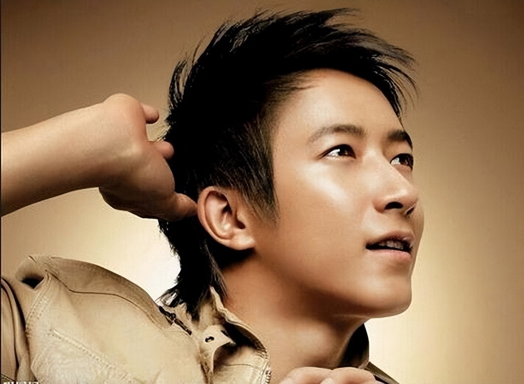 韩庚在影视圈表现出色,经典角色无数.