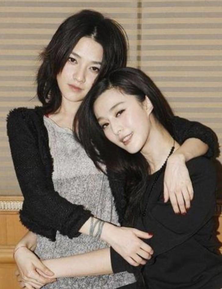 回顾范晓萱美貌不输范冰冰和周迅传绯闻却嫁个穷小子