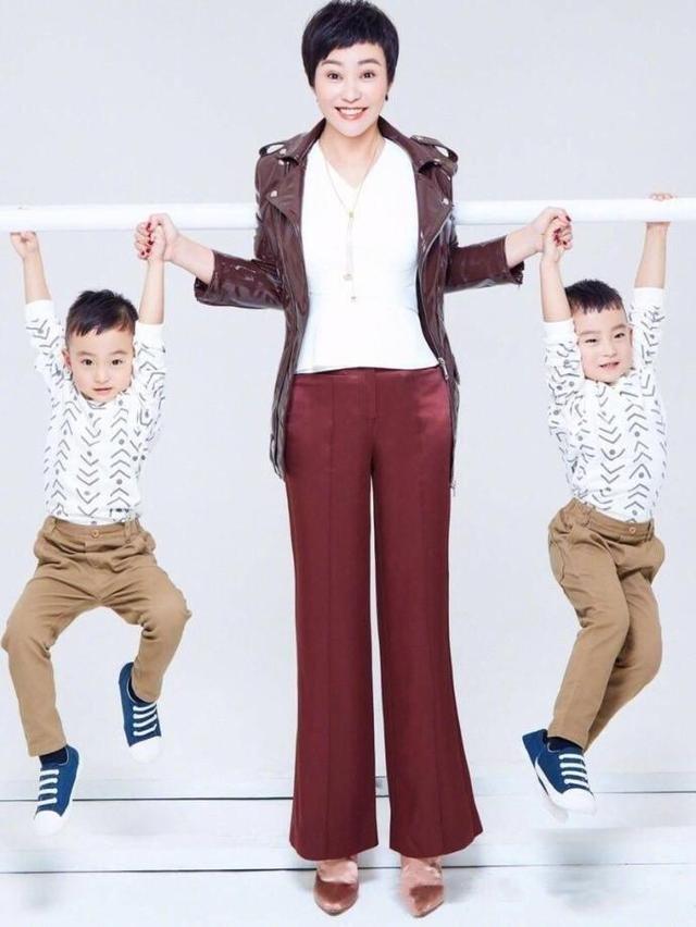 据说在拍摄时,孙俪一直对邓超有着莫名的抵触,无论拍摄时如何亲密,一