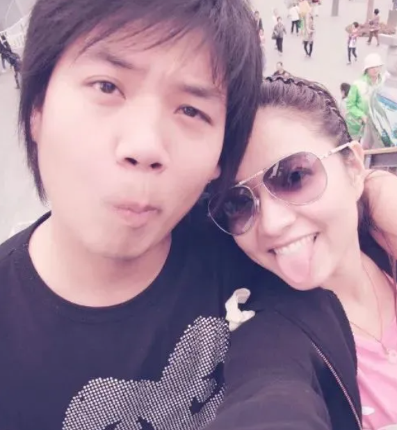 回顾:沈丽君离世快五年,丈夫吴凯新的选择令人愤怒